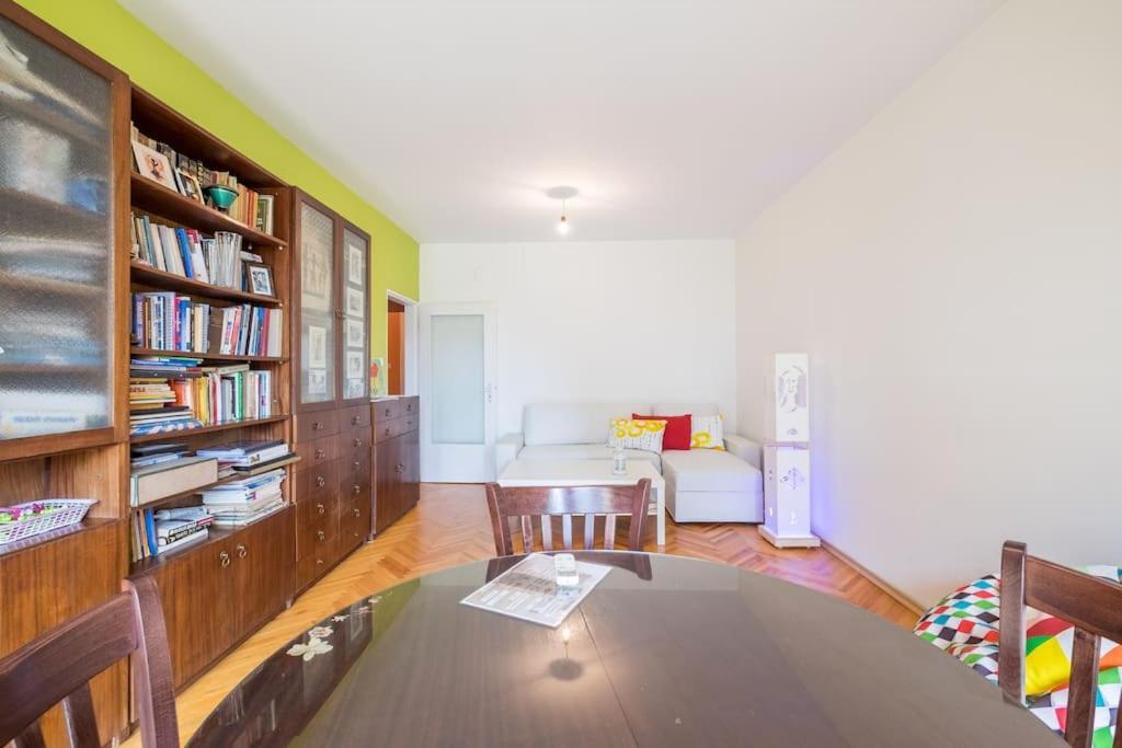 Beautiful Flat In Central Location By Flat Mаnager София Экстерьер фото