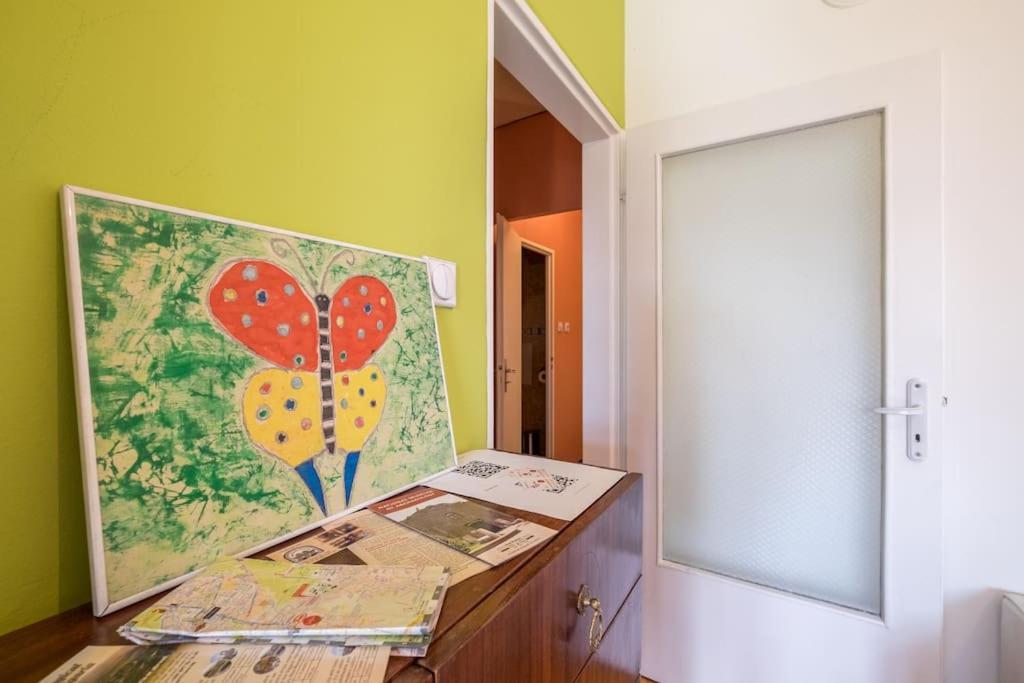 Beautiful Flat In Central Location By Flat Mаnager София Экстерьер фото