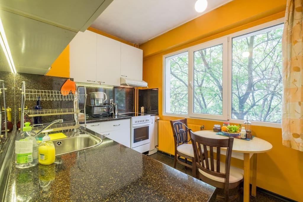 Beautiful Flat In Central Location By Flat Mаnager София Экстерьер фото