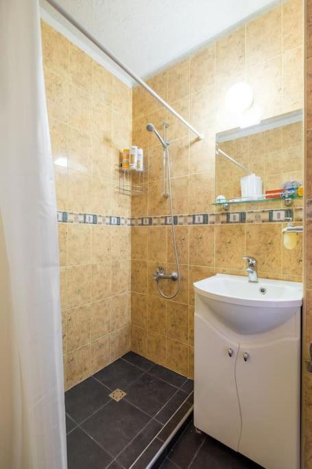 Beautiful Flat In Central Location By Flat Mаnager София Экстерьер фото